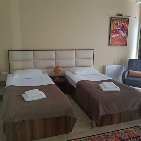 Apart Hotel Avlabari Yard Tbilisi Eksteriør bilde