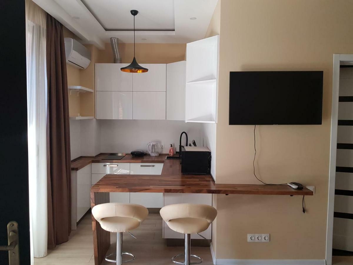 Apart Hotel Avlabari Yard Tbilisi Eksteriør bilde